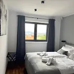 Apartment Maris *