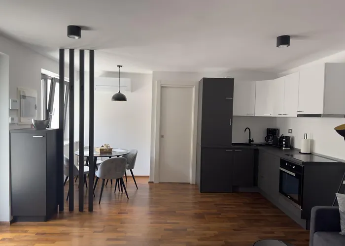 Διαμέρισμα Maris